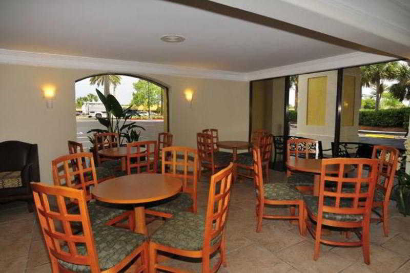 Days Inn By Wyndham Neptune Beach Jacksonville Beach Eksteriør billede