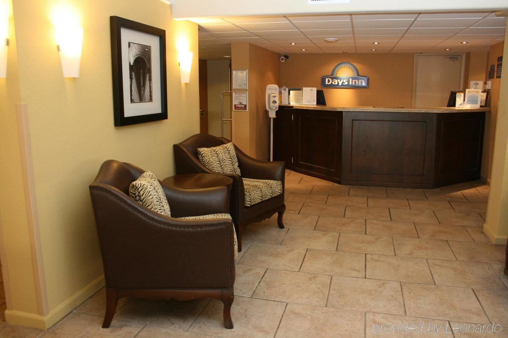Days Inn By Wyndham Neptune Beach Jacksonville Beach Eksteriør billede