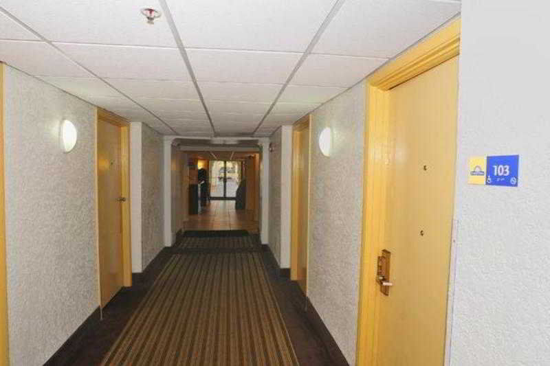 Days Inn By Wyndham Neptune Beach Jacksonville Beach Eksteriør billede